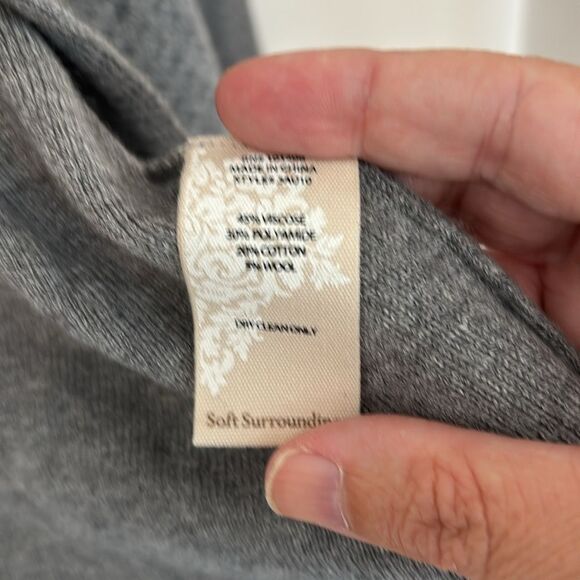 Soft Surroundings Women Miranda Cowl Neck gray cardigan wool Sweater large Petit - Picture 8 of 9